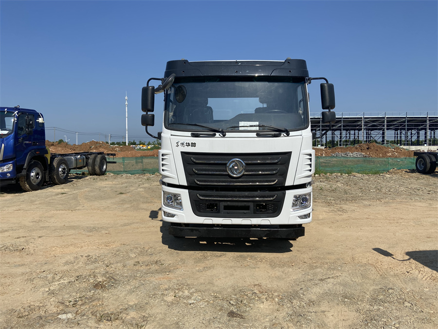 東風華神F5（3950，玉柴200）國六 內飾照片圖