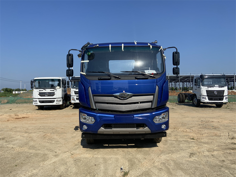 福田ES7（小三軸，玉柴270）國六 內飾照片圖